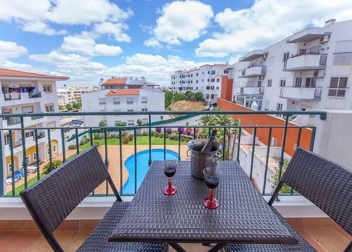 100m² 2 slaapkamer, 2 privé badkamer Appartement in São Sebastião