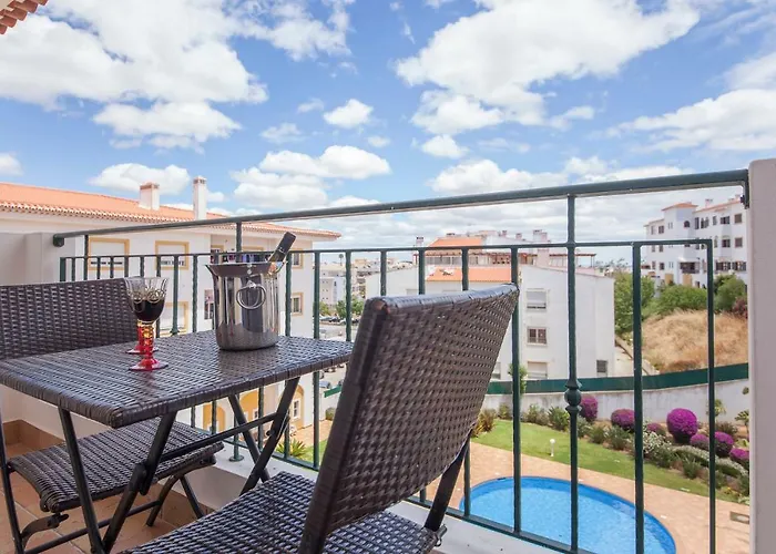 100m² 2 slaapkamer, 2 privé badkamer Appartement in São Sebastião
