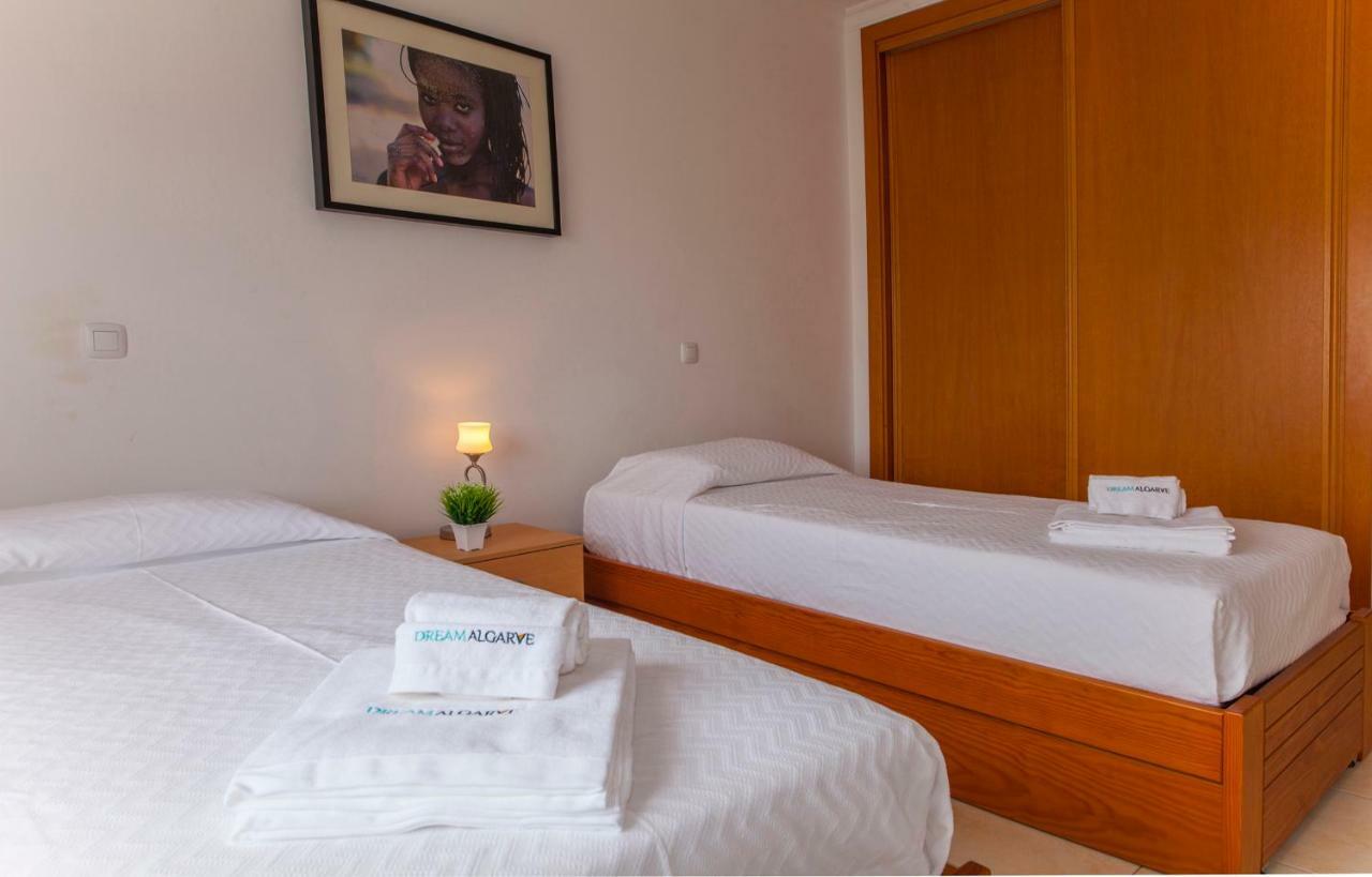 100m² 2 Slaapkamer, 2 Privé Badkamer In São Sebastião Lagos