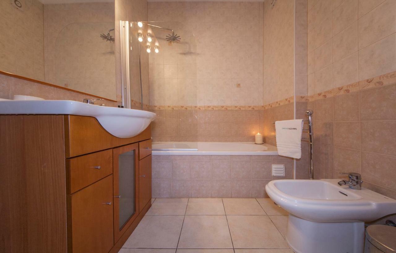 100m² 2 Slaapkamer, 2 Privé Badkamer In São Sebastião Lagos