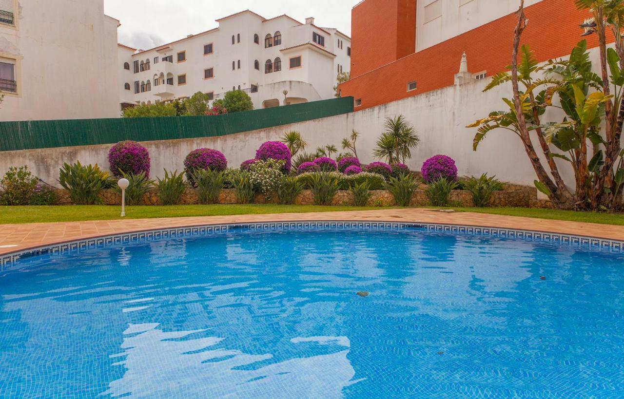 Apartment B41 - Windmill Modern With Pool Lagos